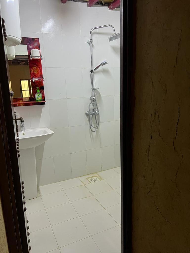 Mall Aldakhil House Al Ḩamrāʼ Kültér fotó