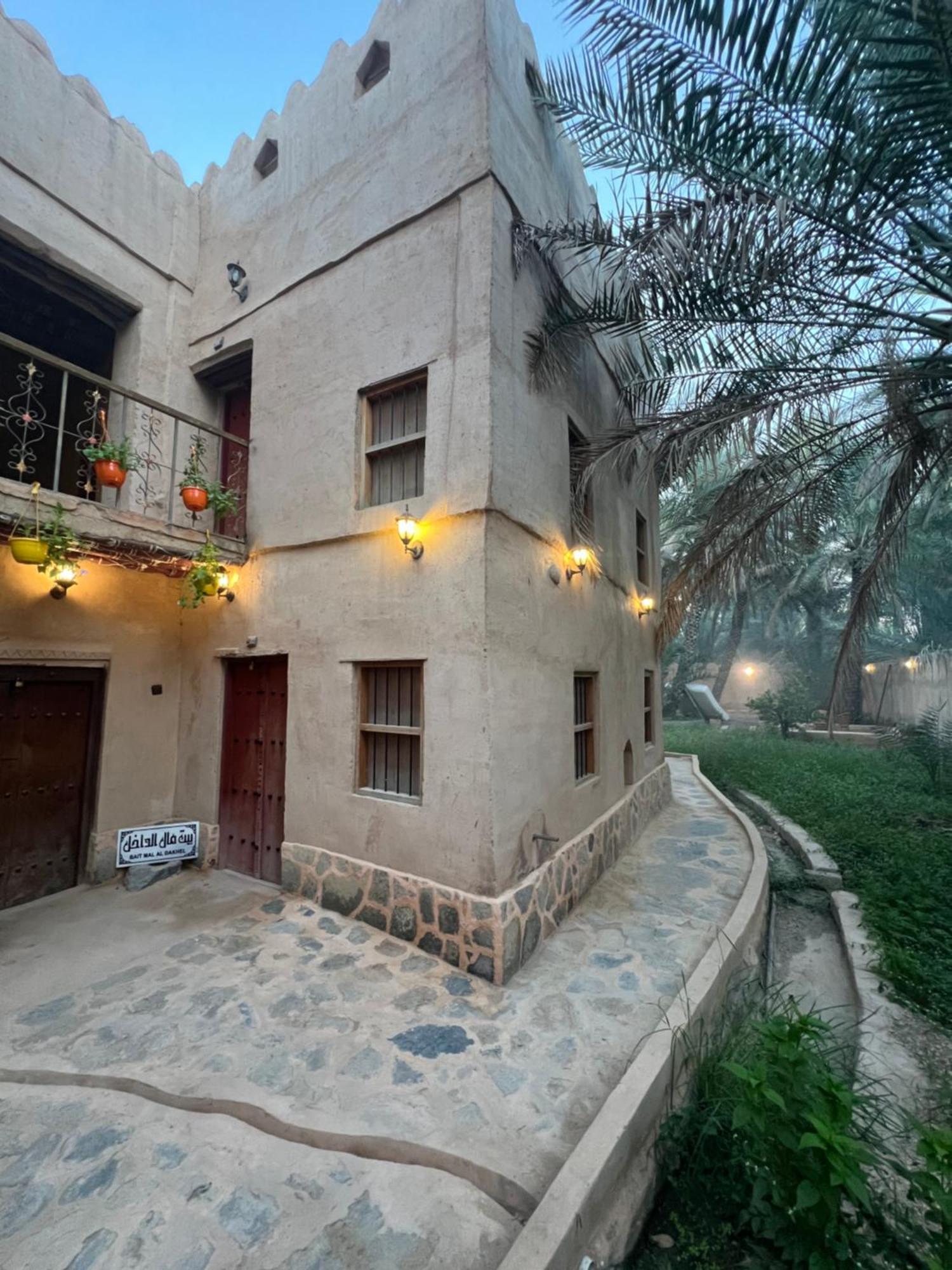 Mall Aldakhil House Al Ḩamrāʼ Kültér fotó